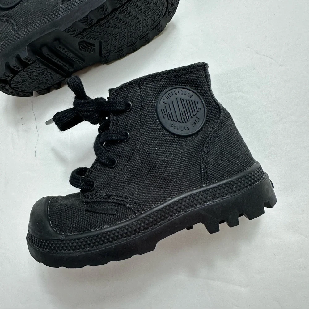 Palladium size toddler